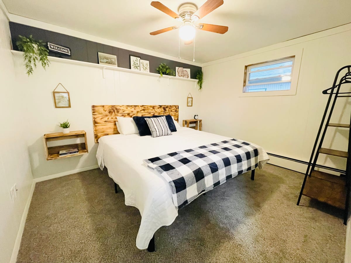 Cozy beds, lake-house style