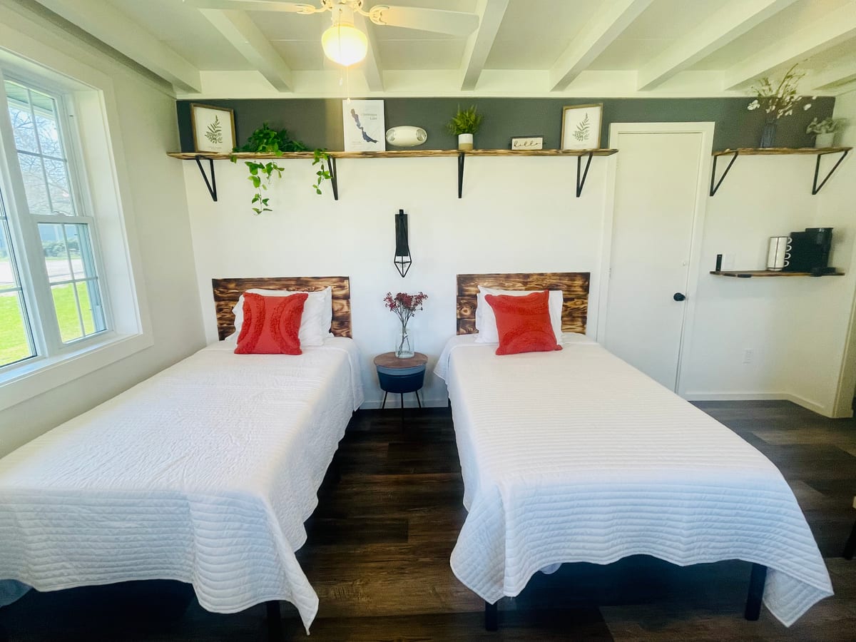 Bemus Point House — Full House at Bemus Point Lodge